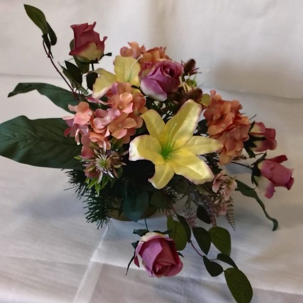 2025/11 stroik nagrobny